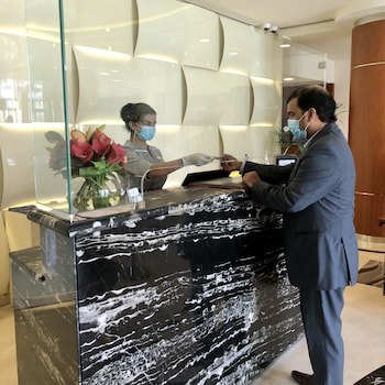 Avani Deira Dubai Hotel