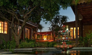 Singa Lodge - Lion Roars Hotels & Lodge