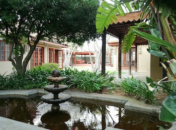 Singa Lodge - Lion Roars Hotels & Lodge