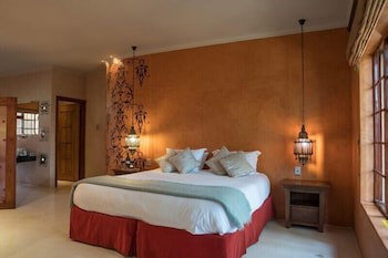 Singa Lodge - Lion Roars Hotels & Lodge