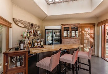 Singa Lodge - Lion Roars Hotels & Lodge