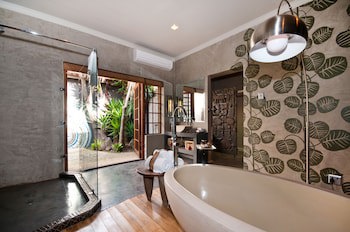 Singa Lodge - Lion Roars Hotels & Lodge