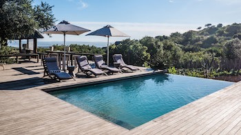 Bukela Game Lodge Amakhala Game Reserve