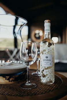 Bukela Game Lodge Amakhala Game Reserve