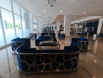 Costa Bahia Hotel & Convention Center