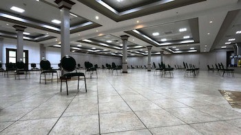 Costa Bahia Hotel & Convention Center