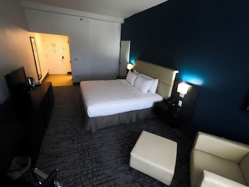 Costa Bahia Hotel & Convention Center