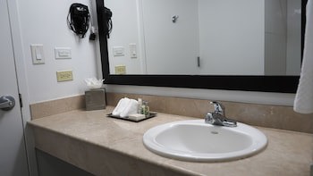 Costa Bahia Hotel & Convention Center