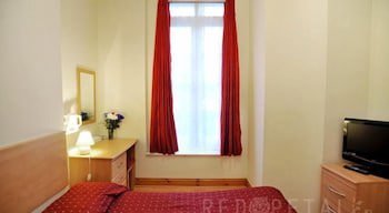 Elmwood Hotel