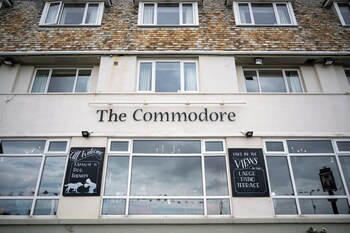 Commodore Hotel Bournemouth By Greene King Inns