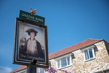 Commodore Hotel Bournemouth By Greene King Inns