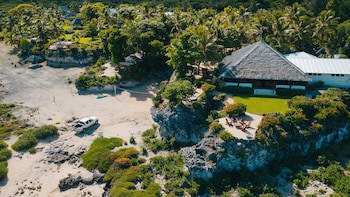White Grass Ocean Resort