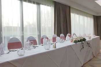 Mercure Newcastle George Washington Hotel Golf And Spa