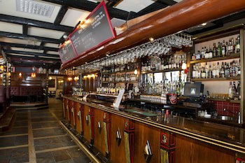 Hotel Bishops Arms