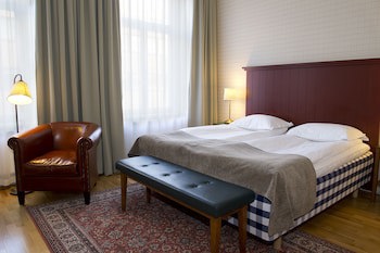 Hotel Bishops Arms