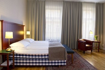 Hotel Bishops Arms