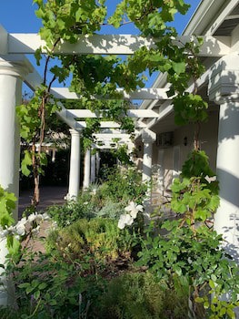 Montagu Vines Guest House