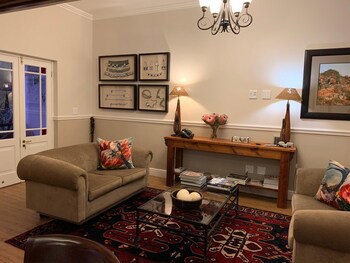 Montagu Vines Guest House
