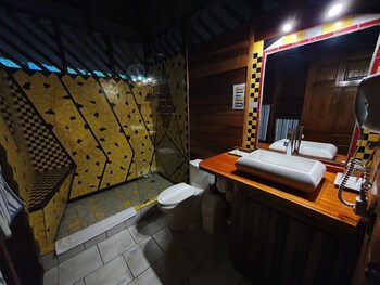 Cariblue Beach And Jungle Resort