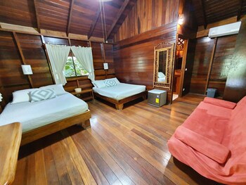 Cariblue Beach And Jungle Resort