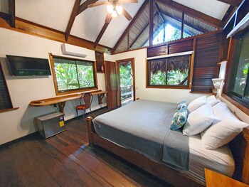 Cariblue Beach And Jungle Resort