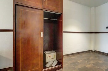 Citrus Chambers Mahabaleshwar