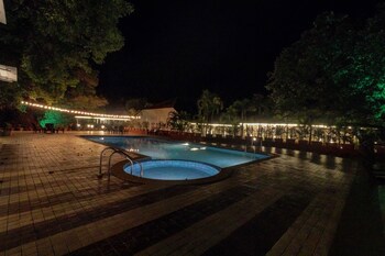Citrus Chambers Mahabaleshwar