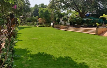 Citrus Hotel Lonavala