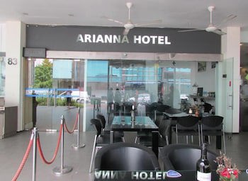 Arianna Hotel