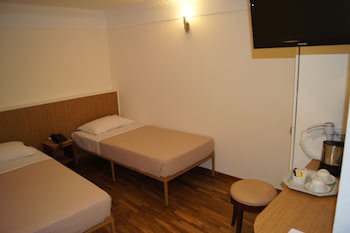 Arianna Hotel