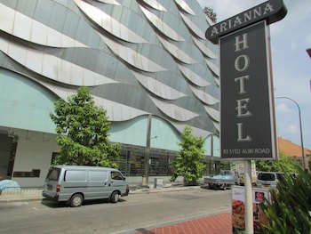 Arianna Hotel