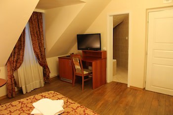 Enjoy Inn