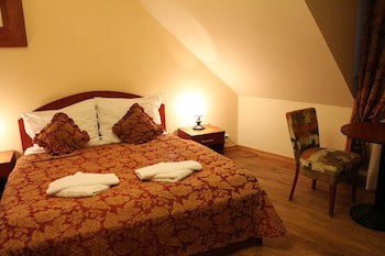 Enjoy Inn