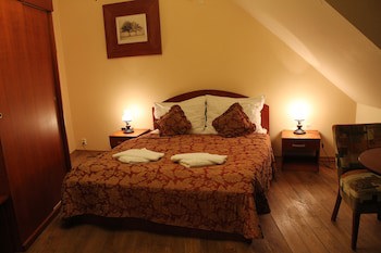 Enjoy Inn