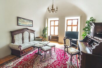 Arkada Hotel