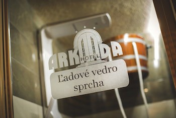 Arkada Hotel