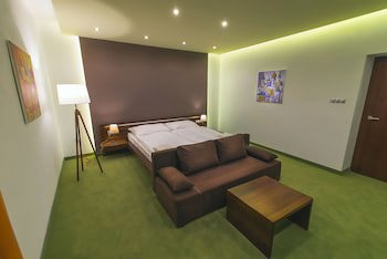 Arkada Hotel