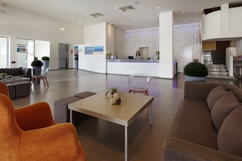 Melpo Antia Hotel & Suites galeri fotoğrafı