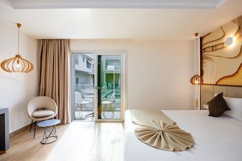 Melpo Antia Hotel & Suites galeri fotoğrafı