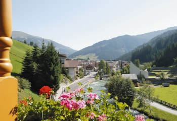 Hotel Alpenherz