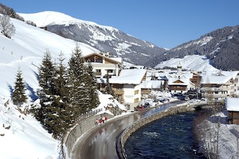 Hotel Alpenherz