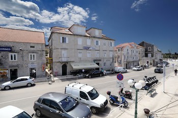 Hotel Sikaa