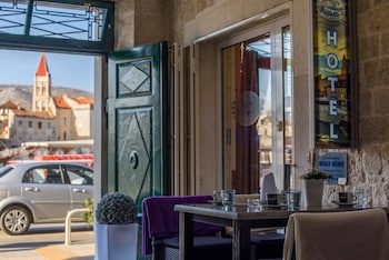Hotel Sikaa