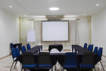 Dan Inn Franca E Convencoes
