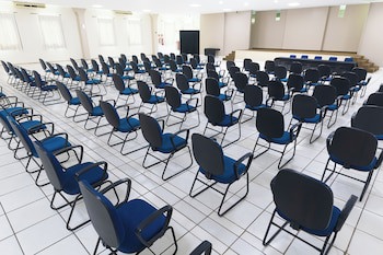 Dan Inn Franca E Convencoes