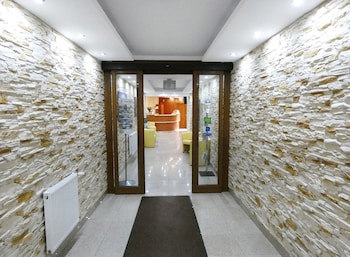 Aparthotel Adler