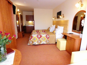 Aparthotel Adler