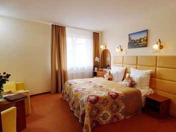 Aparthotel Adler