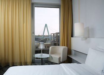 artotel Cologne powered by Radisson Hotels galeri fotoğrafı