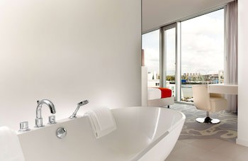 artotel Cologne powered by Radisson Hotels fotoğrafı